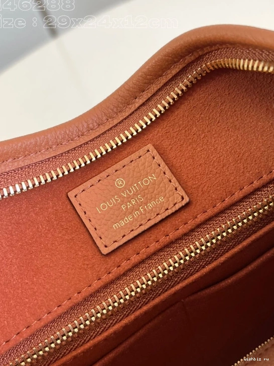 WIS CARRYALL PM-29*24*12cm VUITTON LOUIS 0818